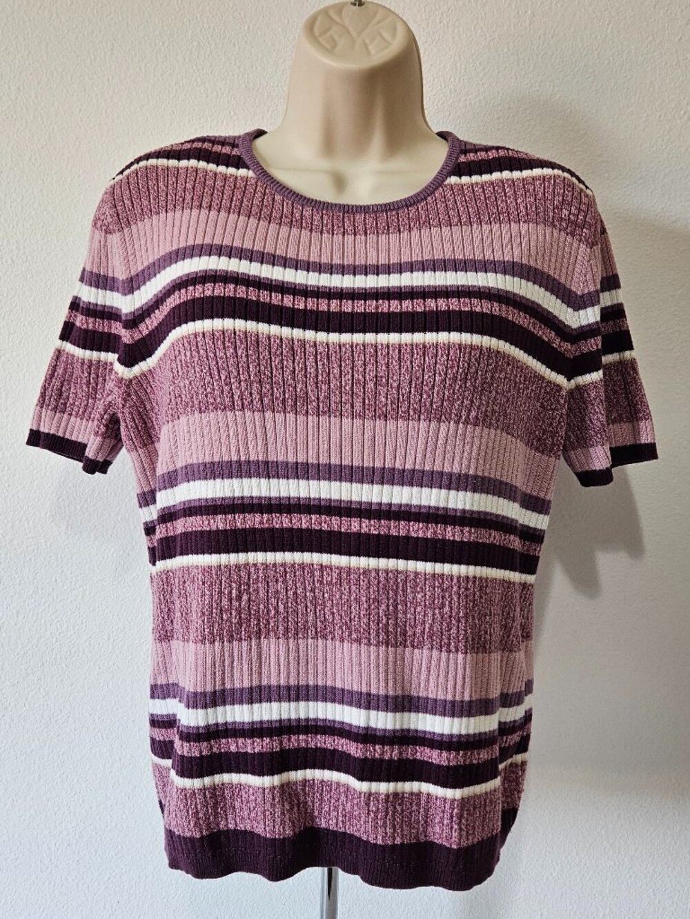 VINTAGE Laura Scott Striped Ribbed Knit Short Sleeve Sweater | Small to Medium - Picture 2 of 8
